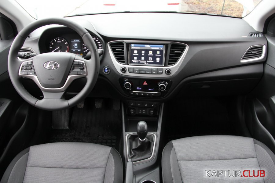 Hyundai-Solaris-2017-KIA-Rio-2.jpg | Рено Каптур Клуб Россия | Форум KAPTUR.SU