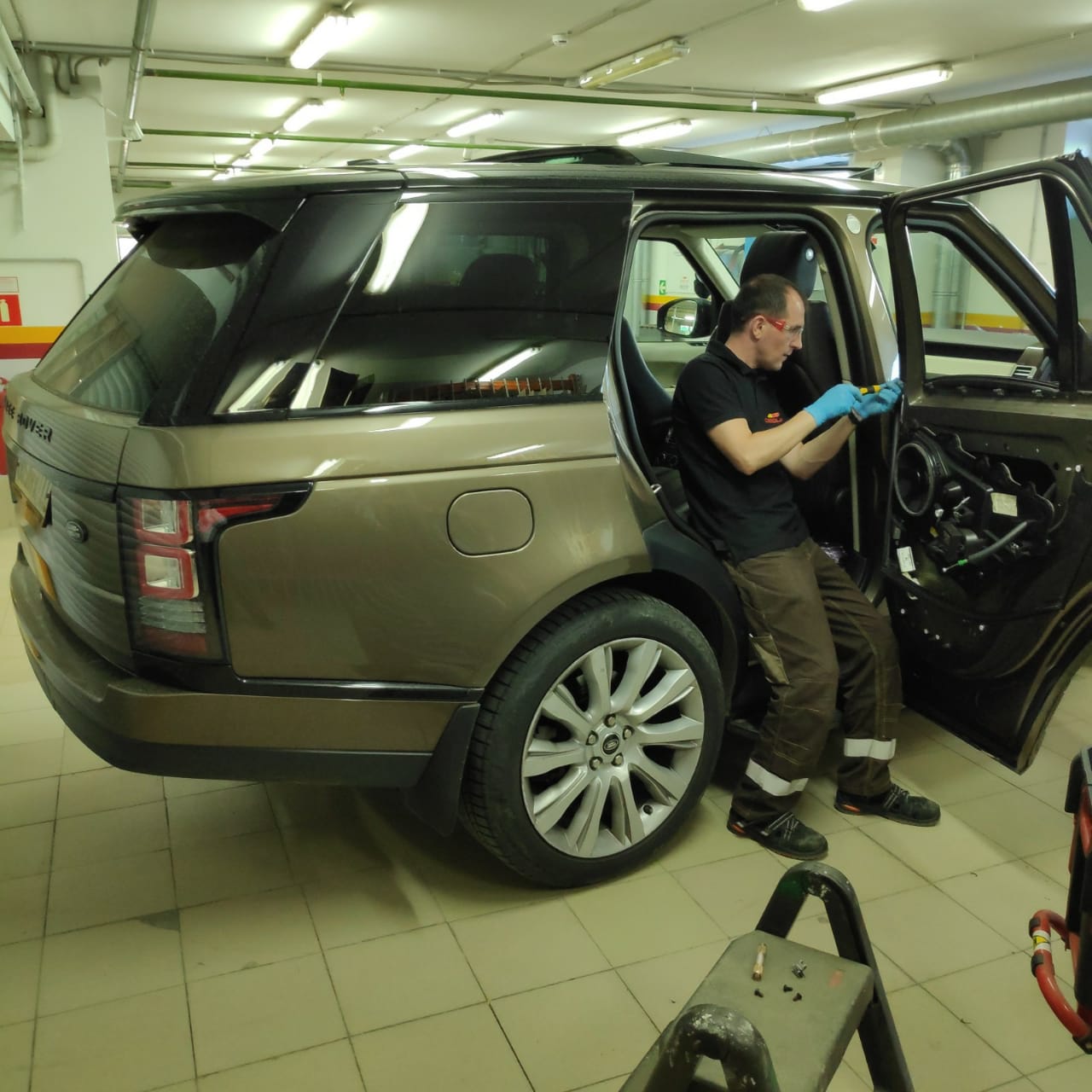 proxy.php?image=https%3A%2F%2Fcarglass.ru%2Fimg%2Fforum%2Frange-rover-sport-4.jpg&hash=1b9c7c1229611f92d4e287ce70e4c9c9 | Рено Каптур клуб Россия | www.KAPTUR.club