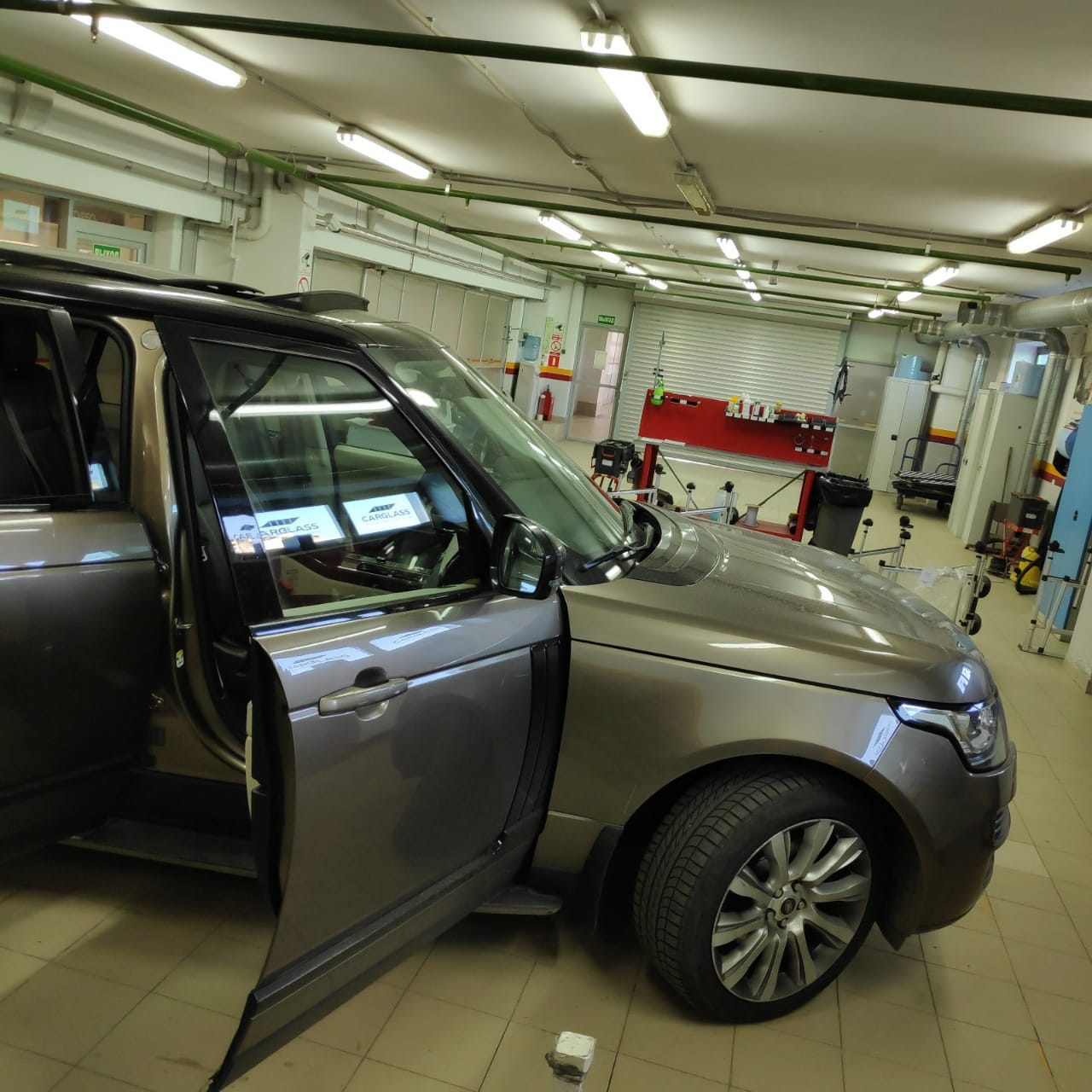 proxy.php?image=https%3A%2F%2Fcarglass.ru%2Fimg%2Fforum%2Frange-rover-sport-2.jpg&hash=71ec9d651bca978cac6aed1ef72b5ad5 | Рено Каптур клуб Россия | www.KAPTUR.club